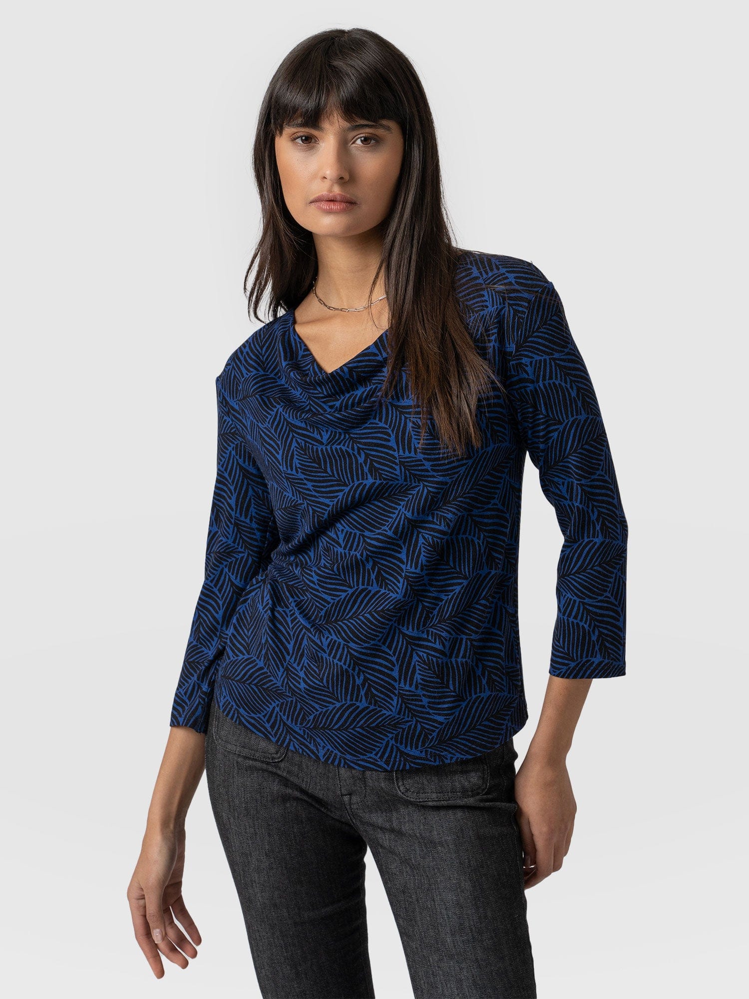 Cowl Neck Tee Long Sleeve Blue Leaf - Women's T-Shirts | Saint + Sofia® EU